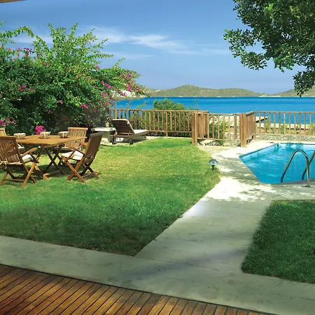 Station touristique Peninsula Luxury Resort, Six Senses Elounda