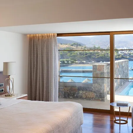 Peninsula Luxury Resort, Six Senses 5*