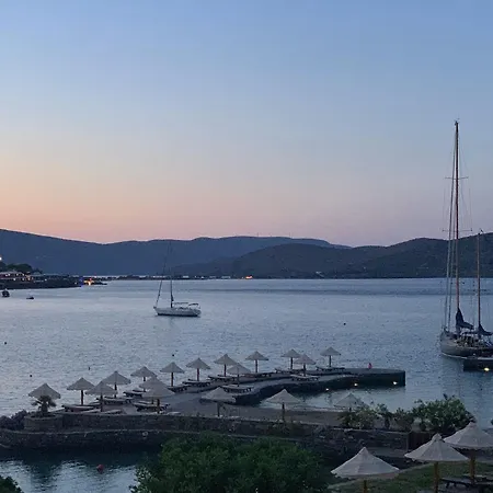 Peninsula Luxury Resort, Six Senses Eloúnda