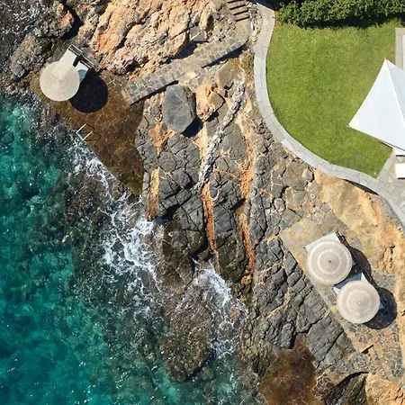 Peninsula Luxury Resort, Six Senses